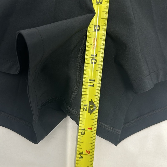 Hylete Black Versa Women’s Athletic Lined Shorts with Pockets - Picture 5 of 7
